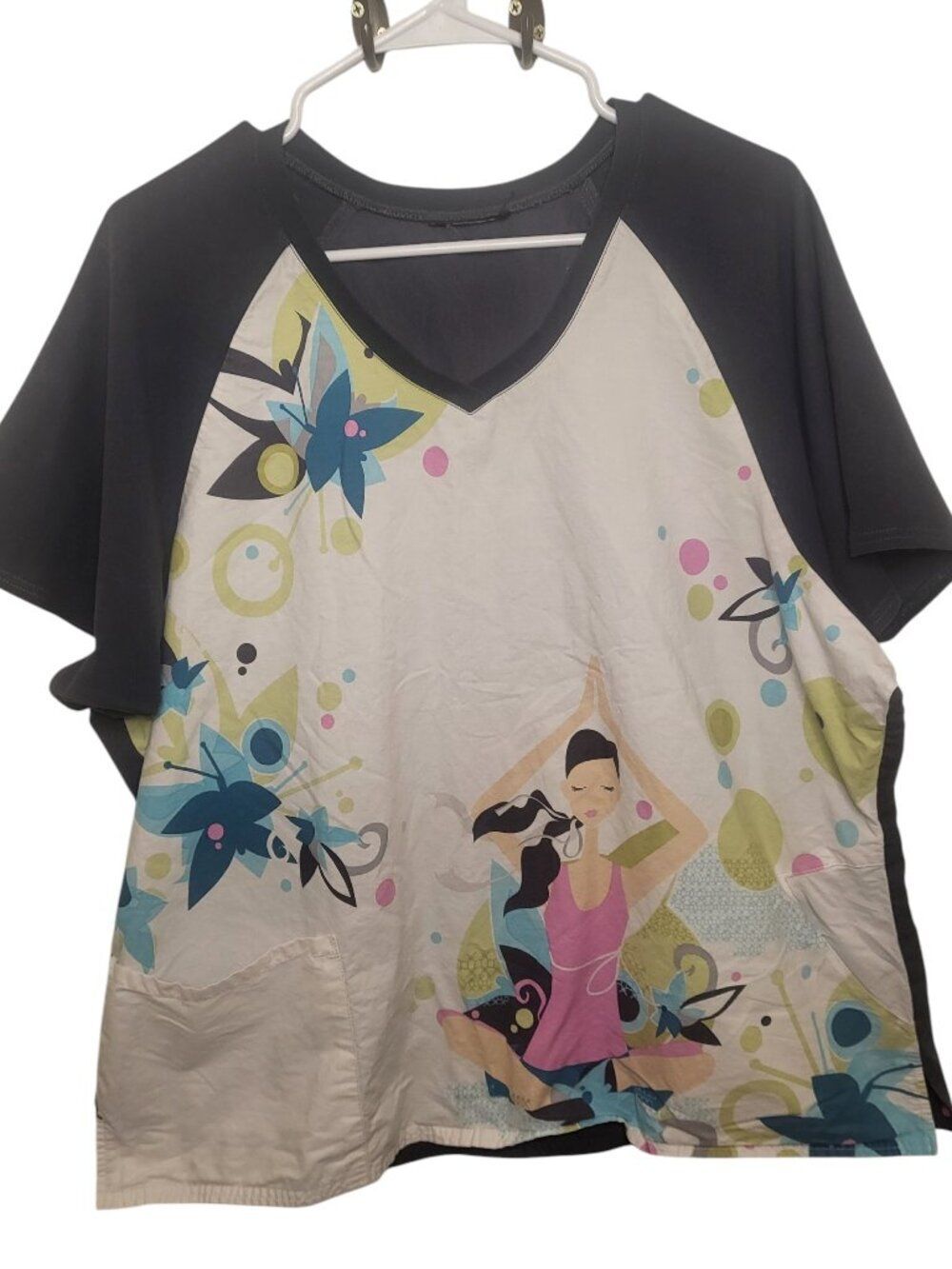Yoga Graphic Raglan Scrub Top Navy Blue & White